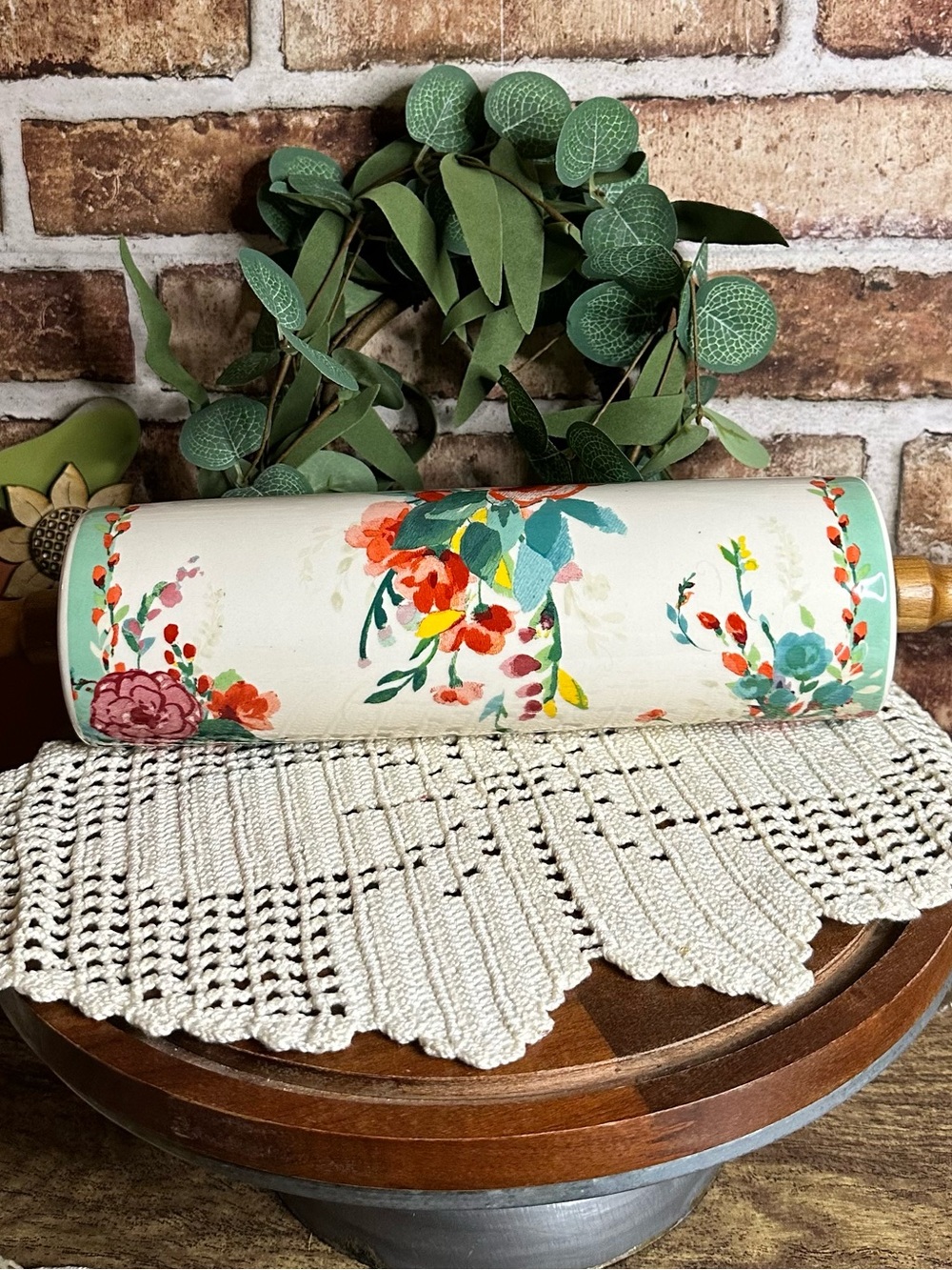 The Pioneer Woman Fancy Flourish Ceramic Rolling Pin 18”